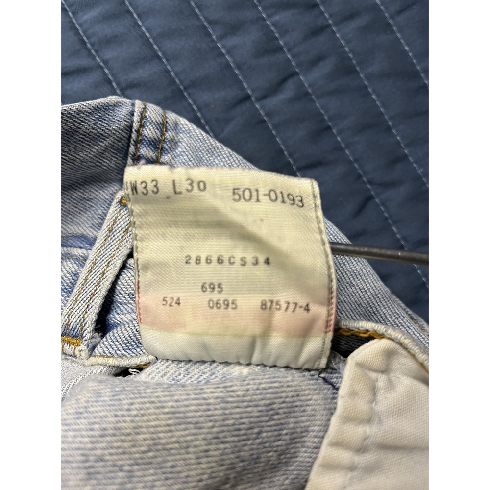 Vintage Levi's 501 Denim Jeans Men's Size 33x30 Blue Button Fly USA Made in 1995 - Picture 9 of 15